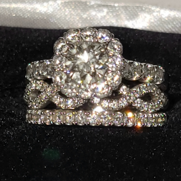 Diamond engagement set from Diamonds Direct size 9.25 White Gold - Picture 7 of 8